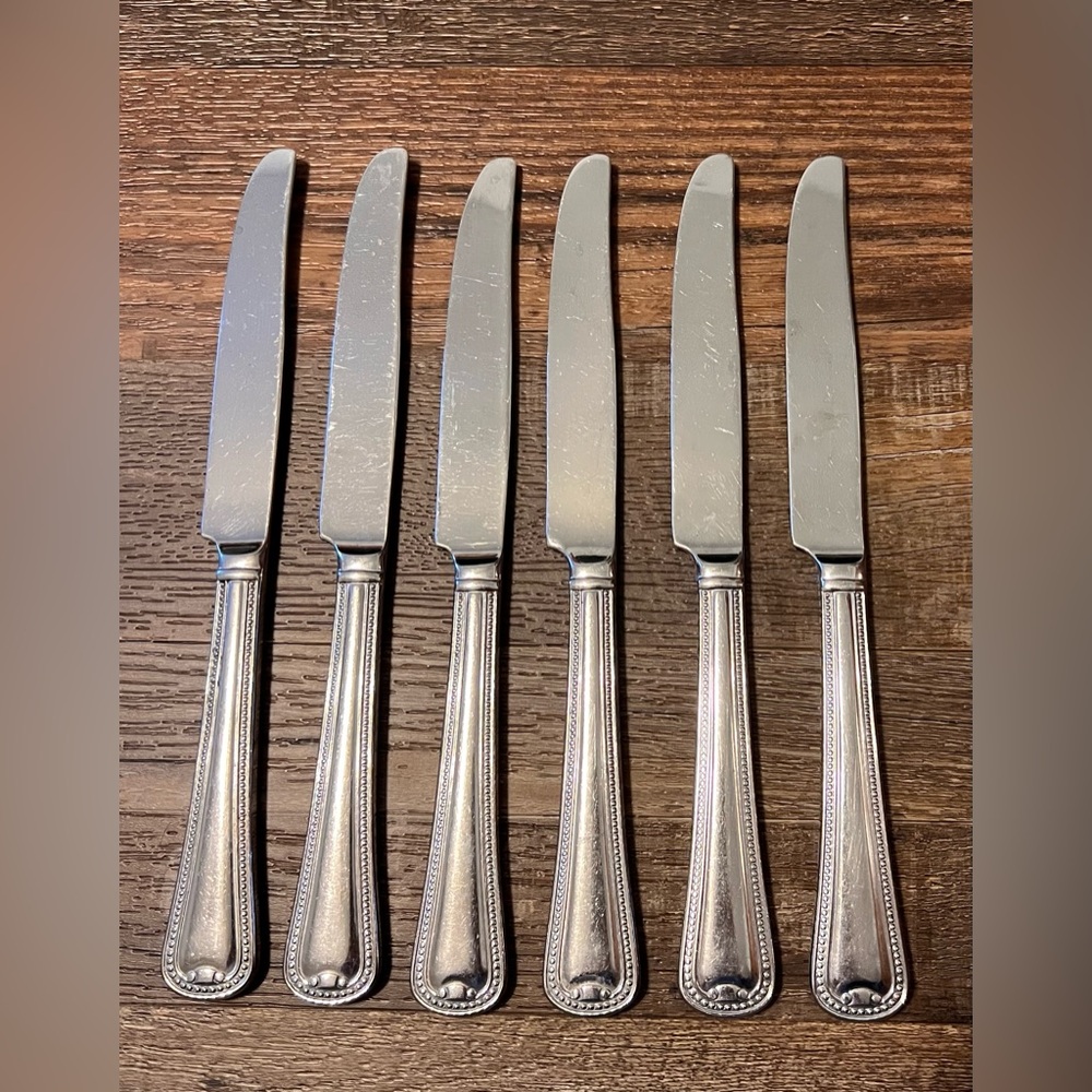 Reed and Barton Stainless 18/10 Flatware Knives Set